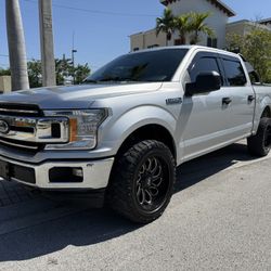 2018 Ford F150 V8 