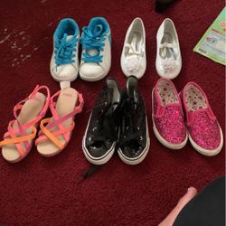 KIDS SHOES