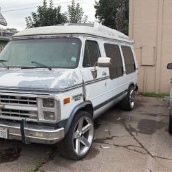 1988 Chevy G20  Van 