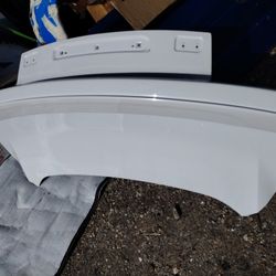 2017 Ford Mustang Trunk Lid And Spoiler Excellent Condition