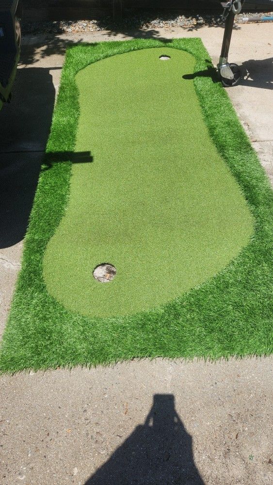 Golf Putting Turf