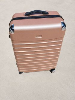 Suit case