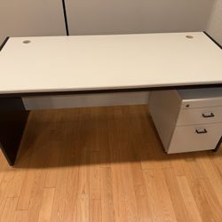 Desk And Filing Drawers