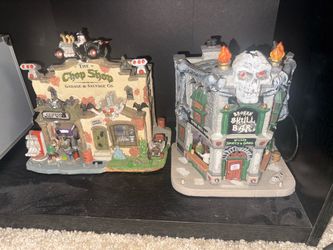 Lena’s Halloween decor