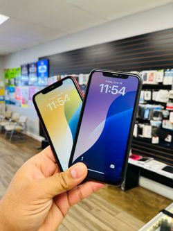 iPhone 11 64gb unlocked each