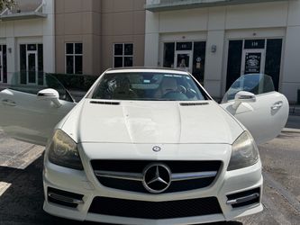 2015 Mercedes-Benz SLK-Class