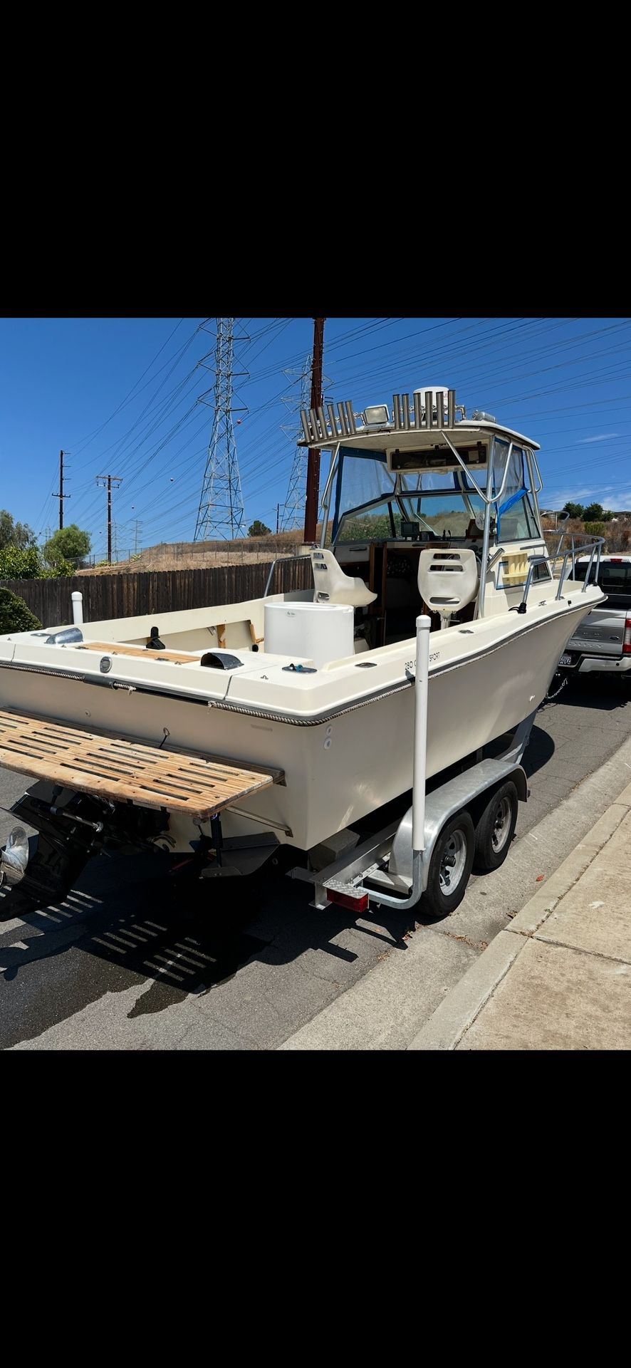 SPORTFISHER 26’ WINNER LOADED WITH ALL EQUIPMENT TO FISH OFFSHORE EVERYTHING WORKS PERFECTLY