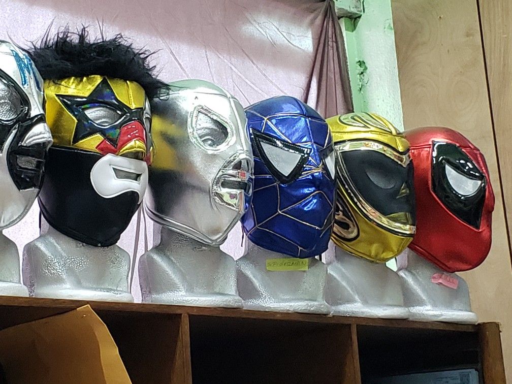 Mascaras de luchadores mexicanos