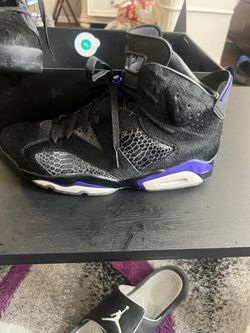 Jordan 6 Pony Fur Black And purple 