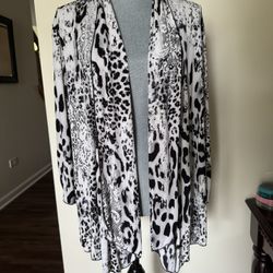 Ladies cardigan, size XL From Dressbarn 