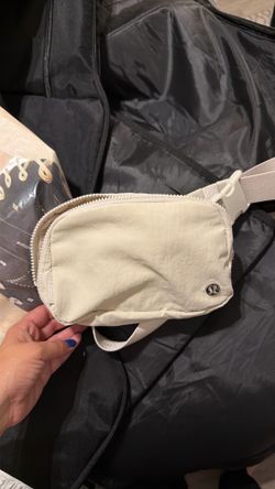 Lululemon Fanny