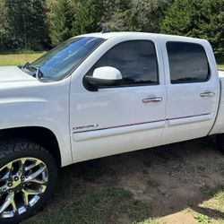 2011 GMC Sierra