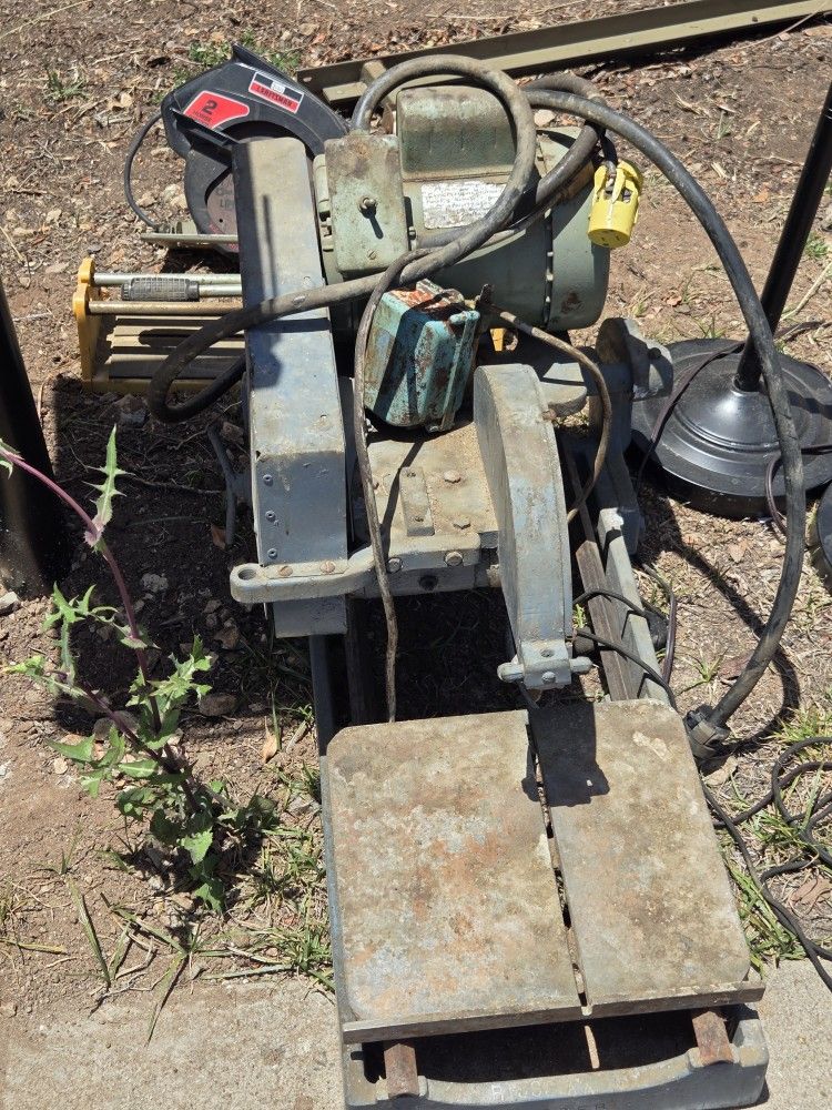Tile Saw