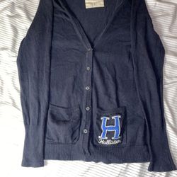 Hollister sweater