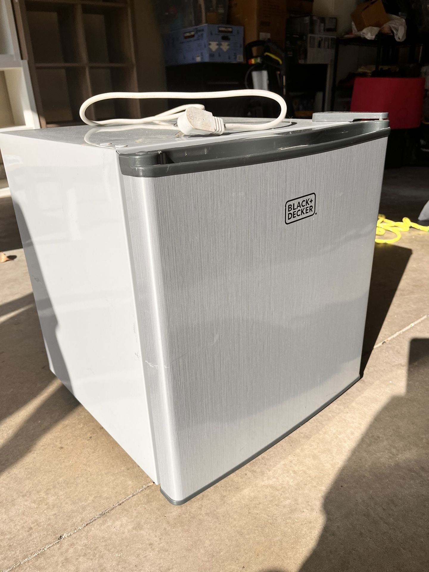 mini fridge for Sale in San Dimas, CA OfferUp