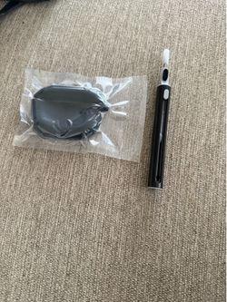 AirPod Case/Cleaner