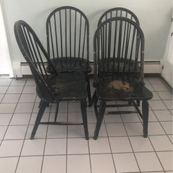 4 Chair  Free 