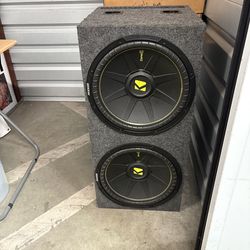 Car subwoofer (2) 15 inch Kickers