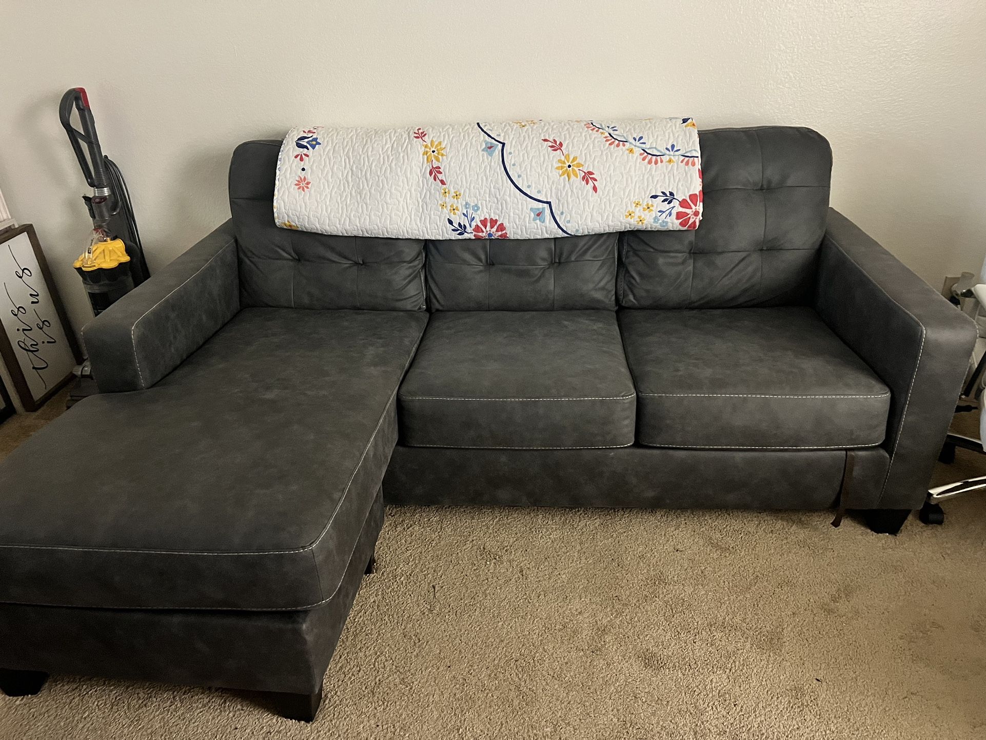 Gray Sectional W/ Autumn 