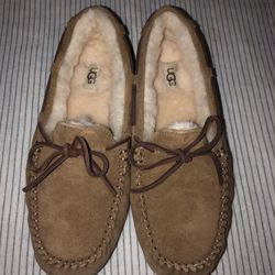 UGG Dakota Slipper