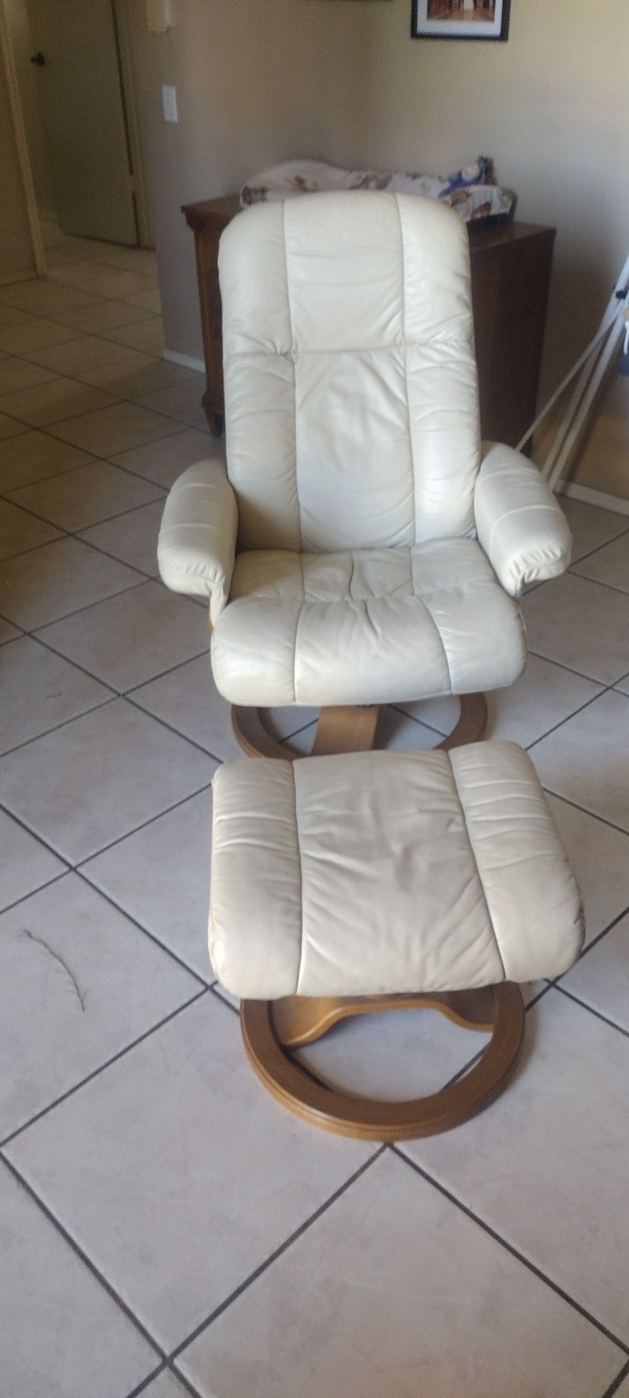 Recliner With foot Rest 