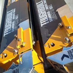 ToughBuild Folding Sawhorses C700