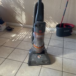 Hoover 12 Amp Windtunnel