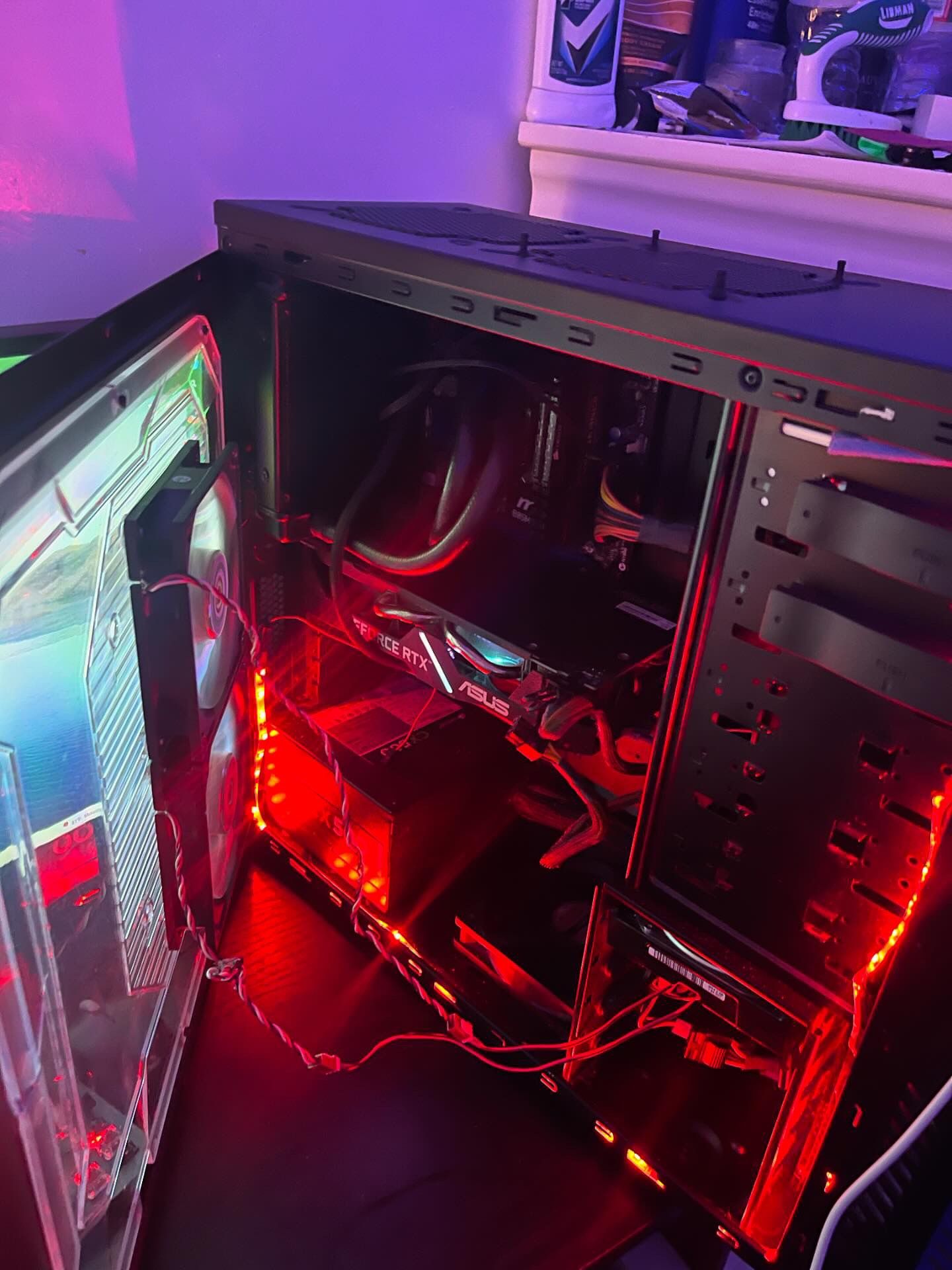 Desk Pc Monitor Included