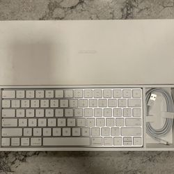 Apple Magic Keyboard 2