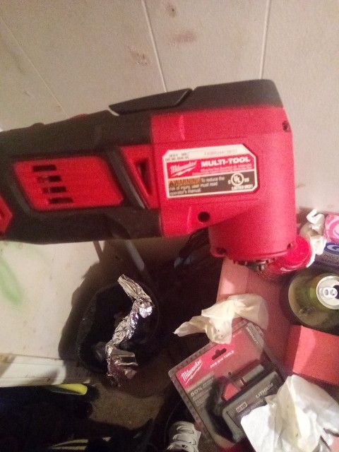 Milwaukee Multi Tool