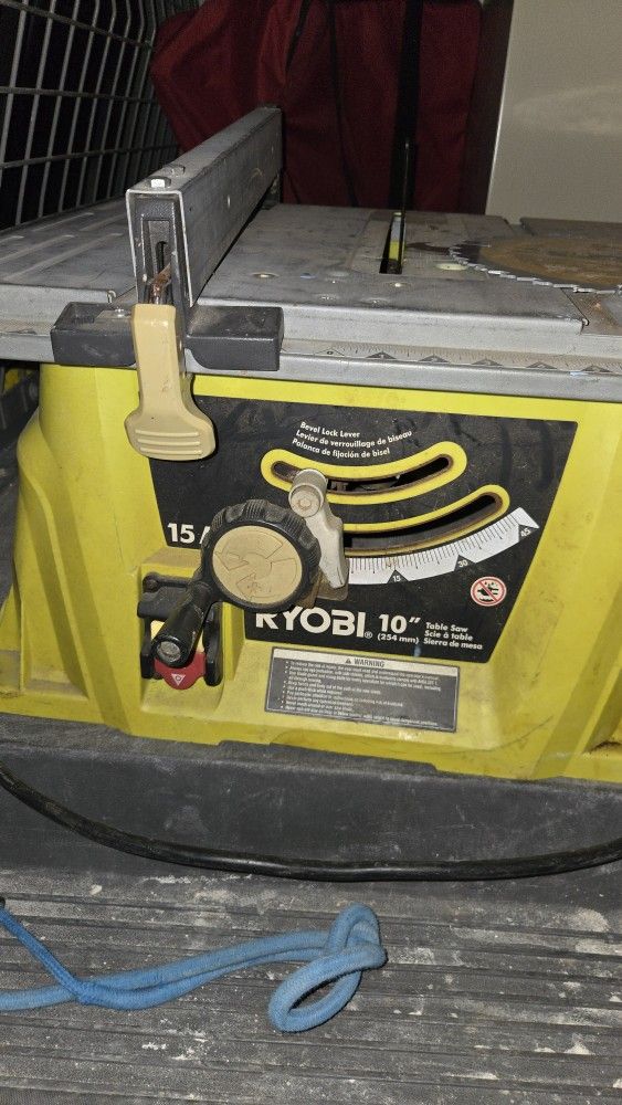 Ryobi 10" table saw