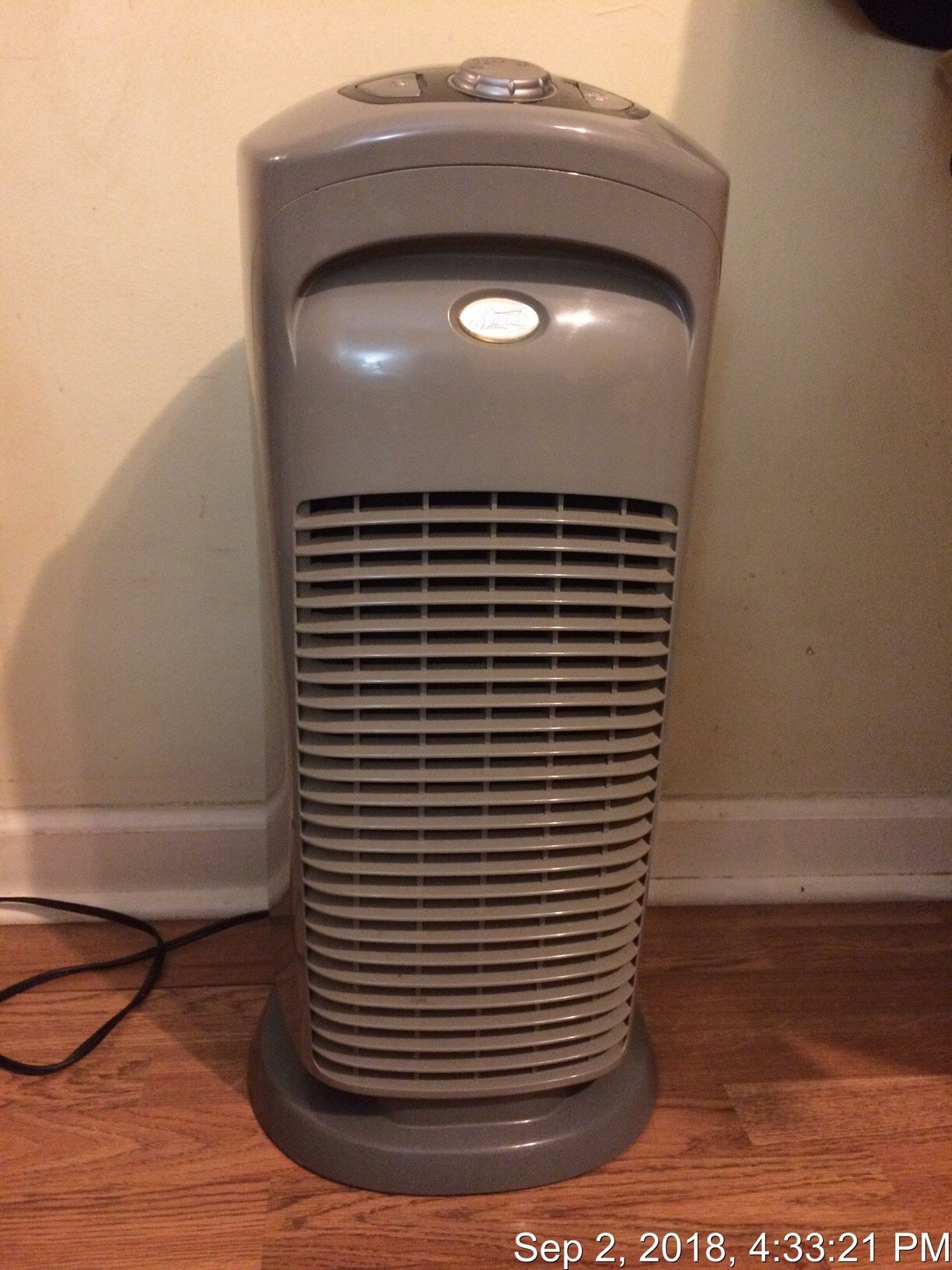 Hunter Fan Air Purifier Cleaner Ion Generator Model 30747