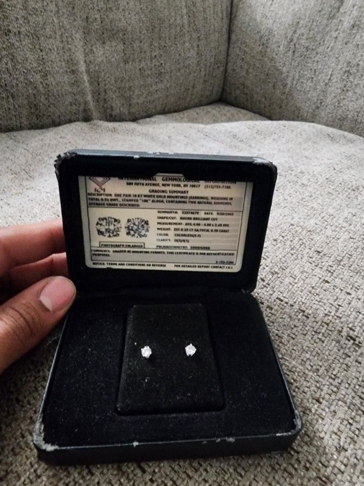 Diamond White Gold Earrings 