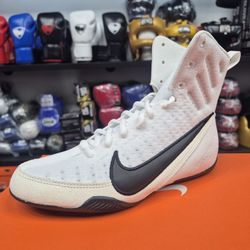 Nike Machomai 3