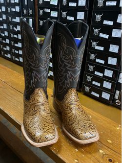 Men’s Boots