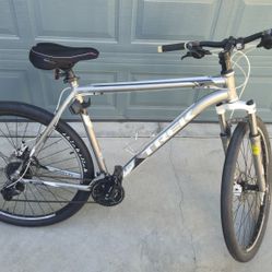 Trek Marlin Gen 2 Mountain Bike