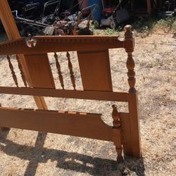 Free Full Bed Frame With Dresert  Good Conditions 