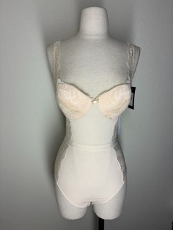 New  Frederick’s of Hollywood Cream Lace Bodysuit Lingerie