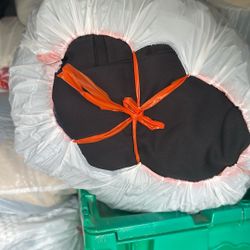 Bolsa De Ropa De Niño Buena Ropa Y Buenas Marcas Size 14/16 Y XS Es Mucha $30 Toda Chamarras Sudaderas Playeras Y Shorts 