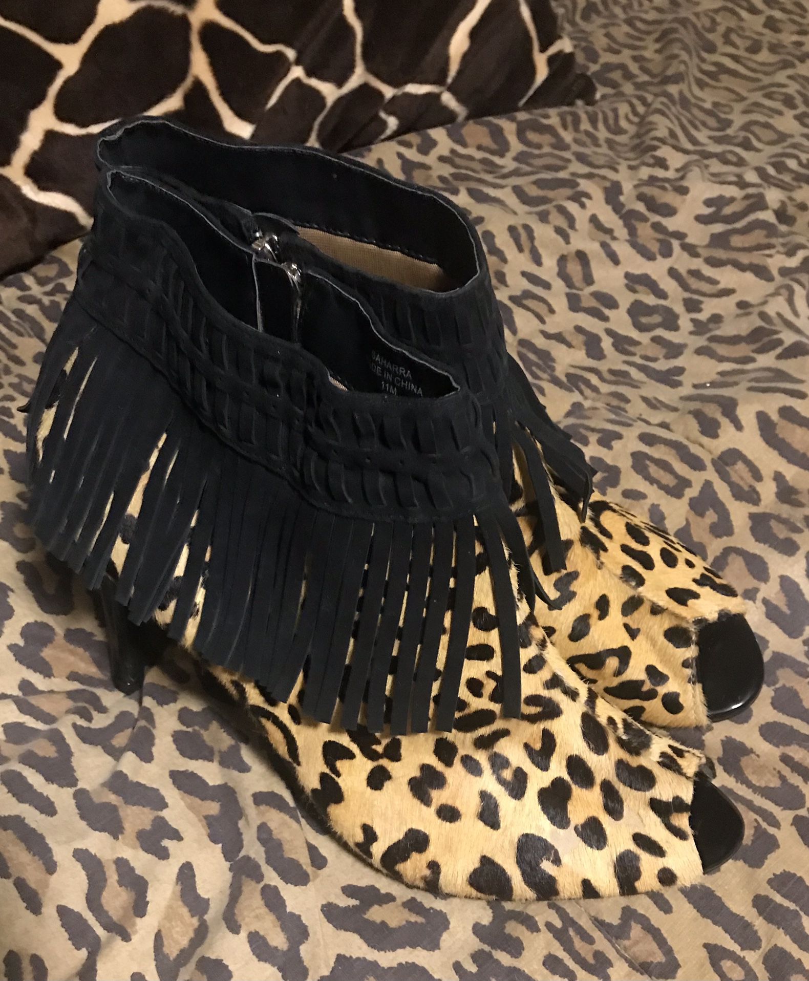 Leopard Fringe Heal Boots Size 11M *New*