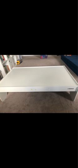 Kids table