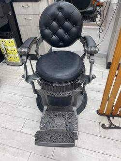 Barber chair