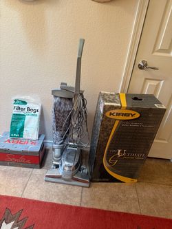 Kirby Vacuum with shampoo system