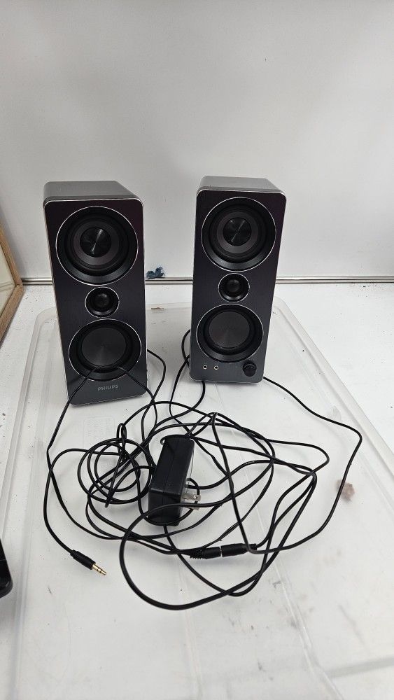 Multimedia Speakers 2.0

SPA8210/37


