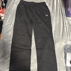 Black Alo quarter zip set