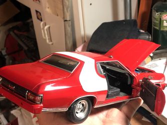 Starky & hutch early 1980s tv detectives movie shows 1976 Ford grand Torino