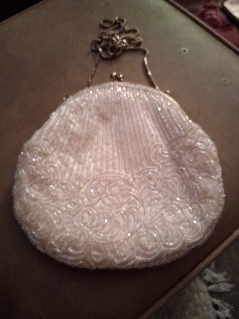 VINTAGE AURORA BOREALIS SEQUINED PURSE, CHINA 