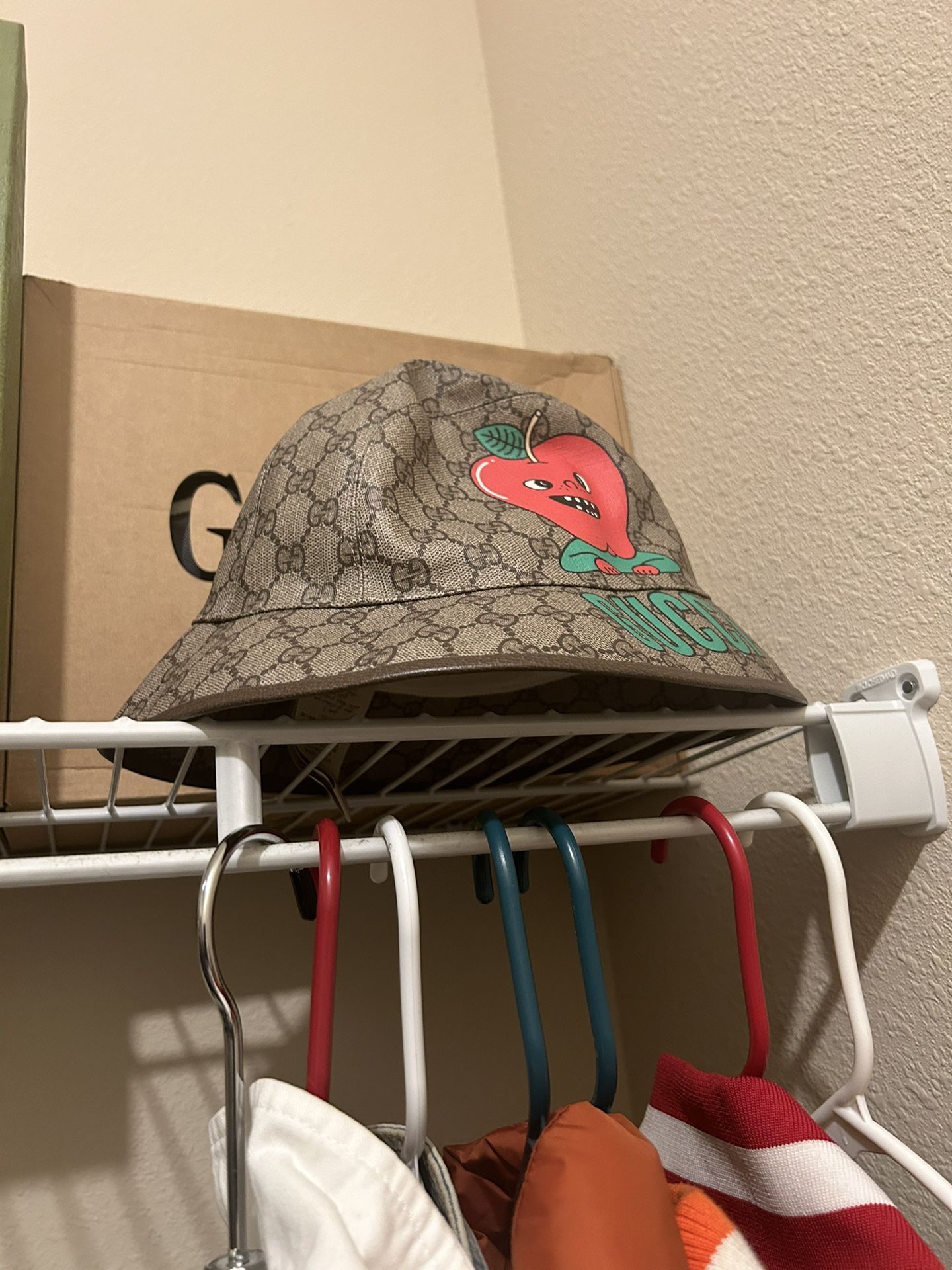 Rare Gucci Bucket Hat 