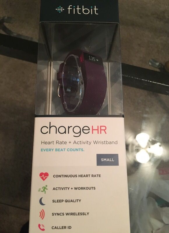 fitbit chargeHR