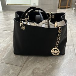 Michael Kors Black Leather Bag 